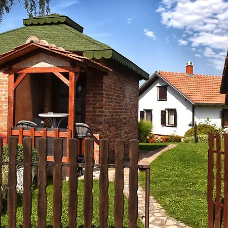 Etno Selo Moj Zavicaj 度假居